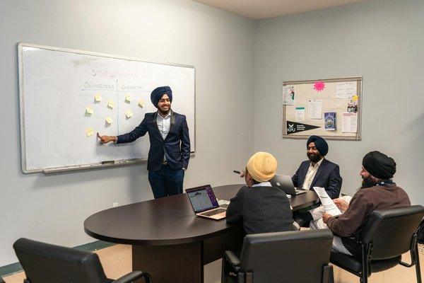 Les Nouveaux Courants de la Communication Interne : Innovations et Pratiques Actuelles